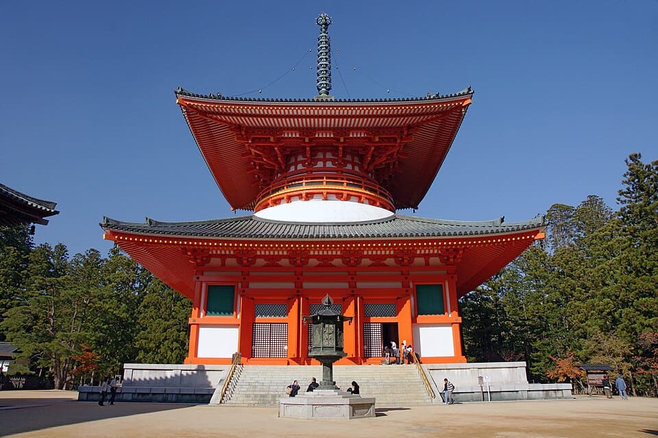 壇上伽藍