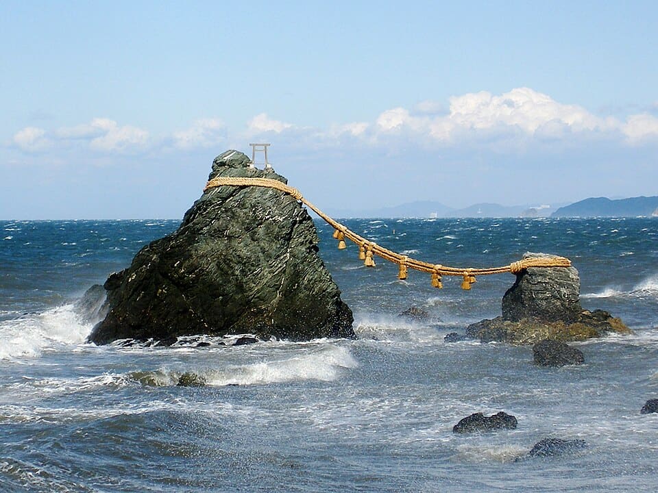 二見興玉神社 夫婦岩