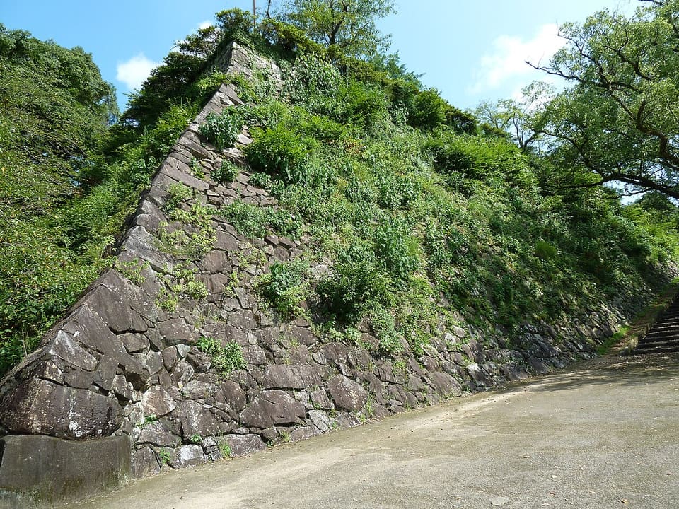 延岡城跡(城山公園)