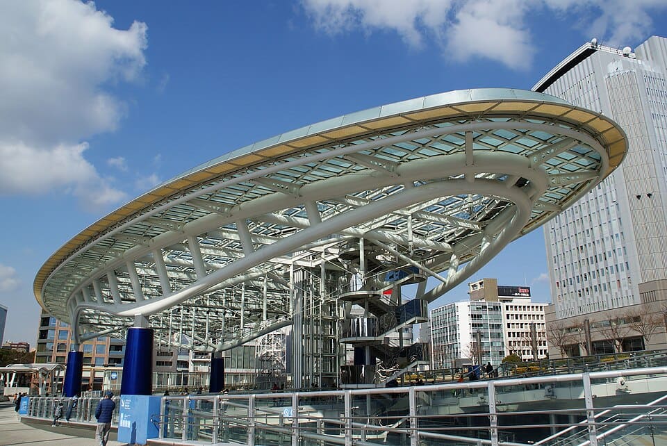 オアシス21と中部電力 MIRAI TOWER