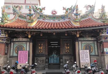 鳳山龍山寺