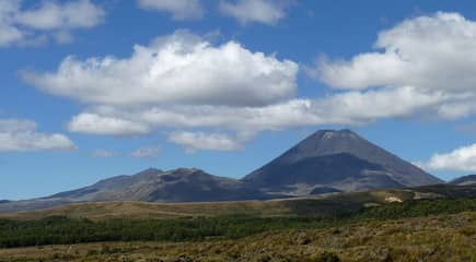 ナウルホエ山