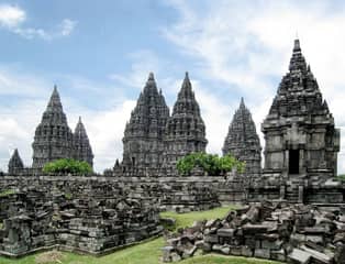 プランバナン寺院群