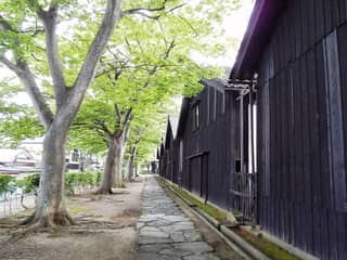 山居倉庫