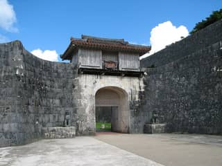 首里城