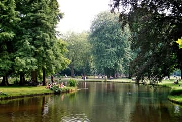 フォンデル公園