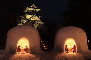 横手のかまくら